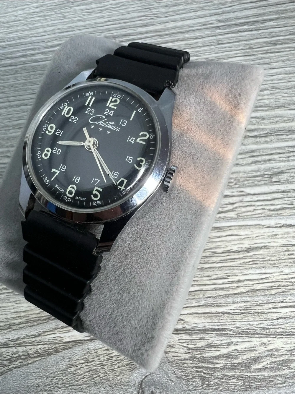 Chateau Black Military Dial Mechanical Watch